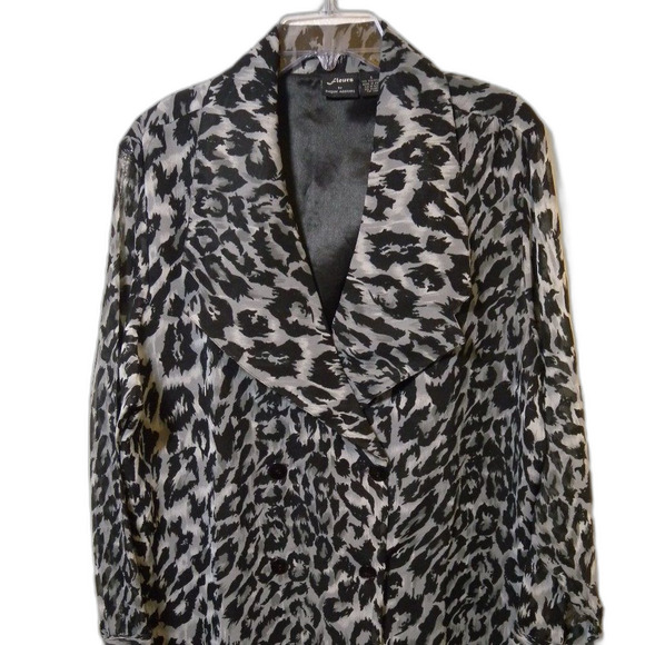 Fleurs By Elegant Additions Leopard Print Blazer Size: S - Picture 15 of 15